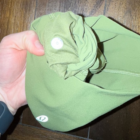 Lululemon Align High rise short 6”- Bronze Green - Picture 5 of 5